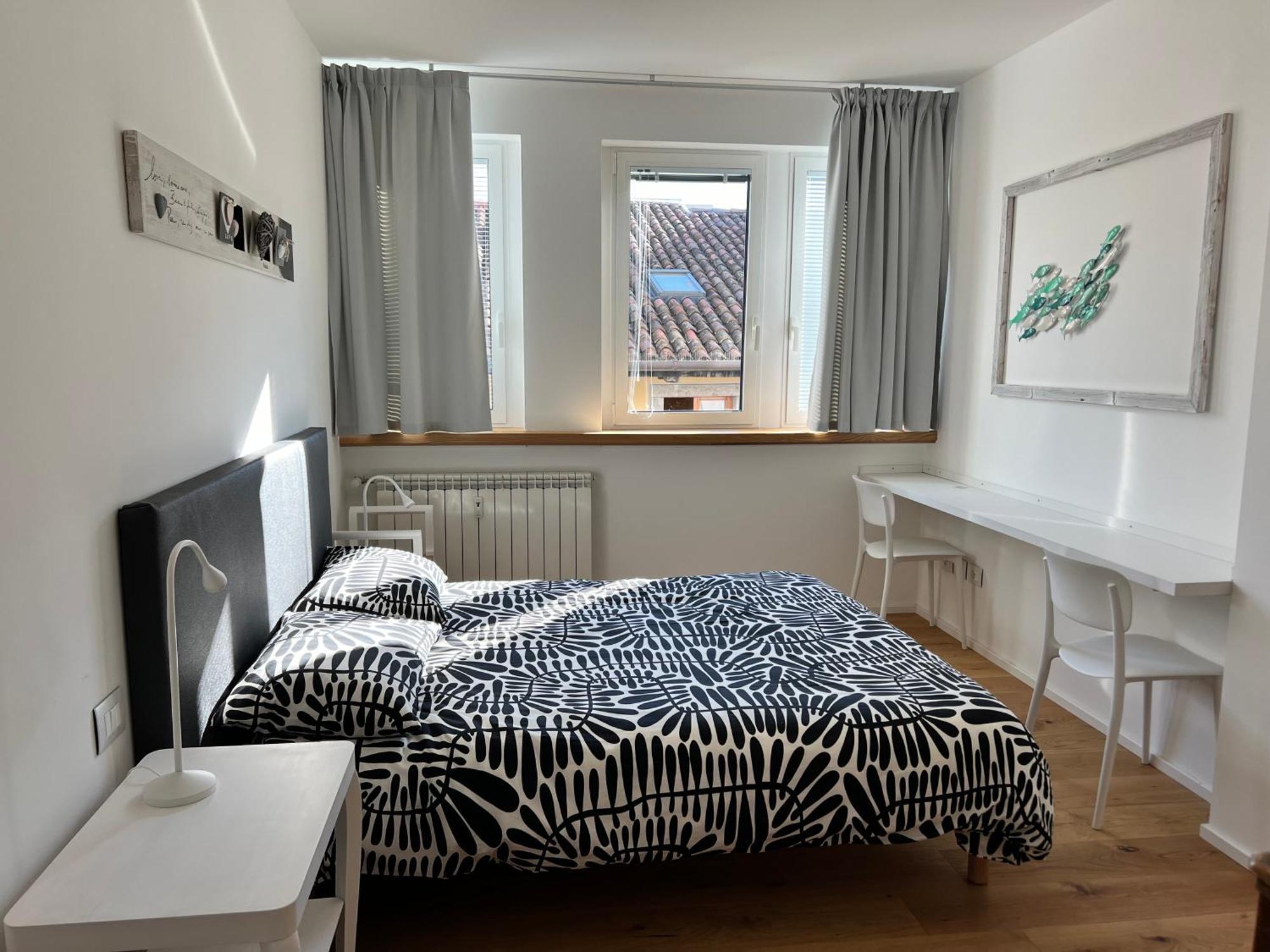 Conte Cavour Apartamento Udine Exterior foto
